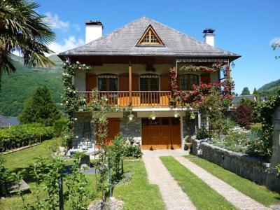 Appartement Rez De Jardin Luz-Saint-Sauveur Exterior photo
